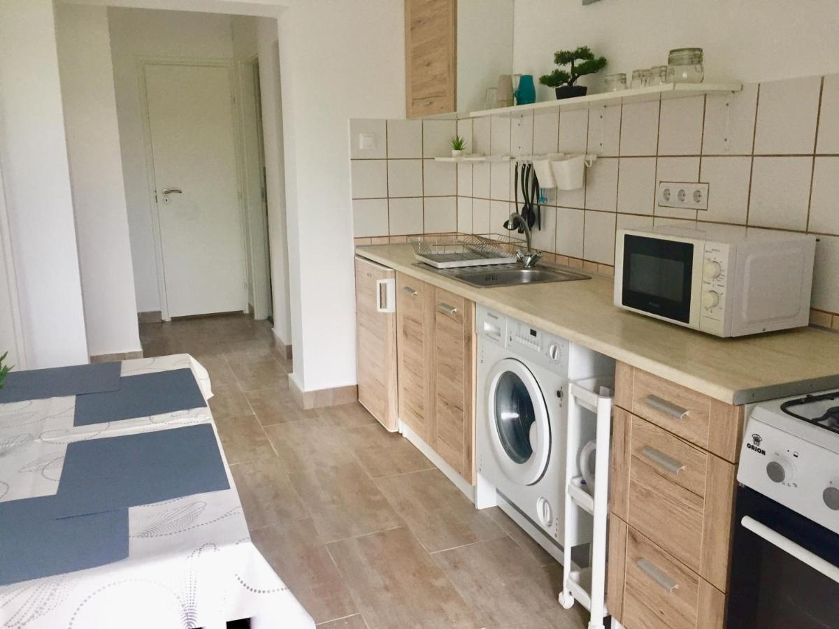 Lelle-Kert Apartman 01 Балатонлелле Екстер'єр фото